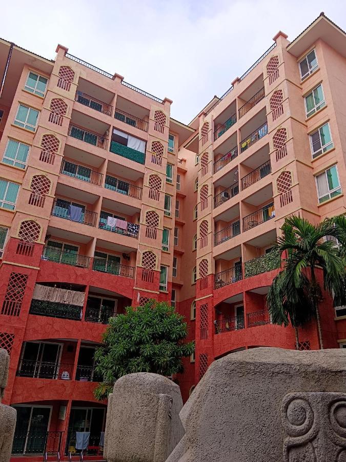 Seven Seas Condo Resort Beautiful Location Jomtien Exterior foto
