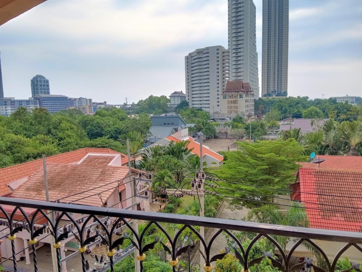 Seven Seas Condo Resort Beautiful Location Jomtien Exterior foto